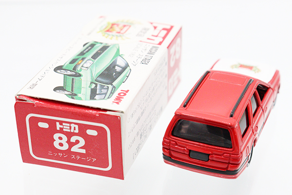 ミニカーショップ ケンボックス トミカ 赤箱☆No.82☆日産ステージア
