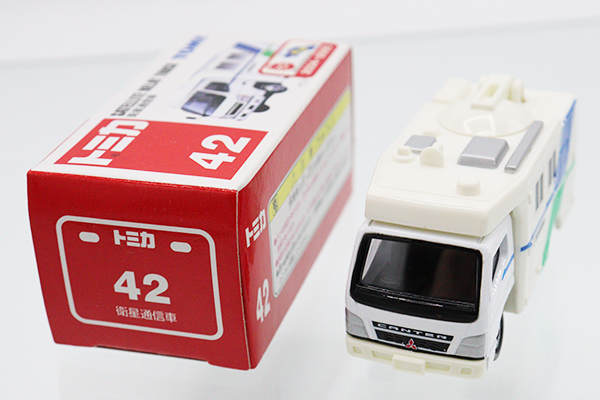 ミニカーショップ ケンボックス トミカ 赤箱☆42☆三菱ふそう