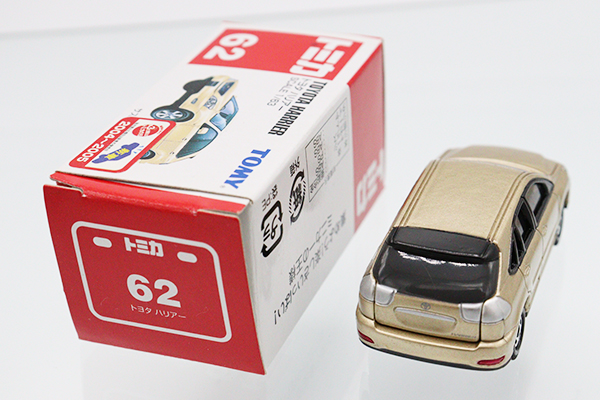 8.323 ▲ トミカ ミニカー 2004-2006年製 まとめ売り ミニカーショップ ケンボックス トミカ 赤箱☆62☆トヨタ