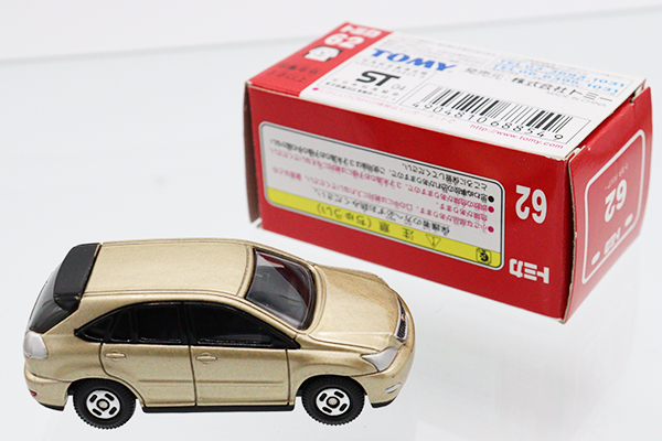 ト*に様 8.323 ▲ トミカ ミニカー 2004-2006年製 まとめ売り Amazon | トミカ ドリームトミカ No.141 頭文字D スカイラインGT