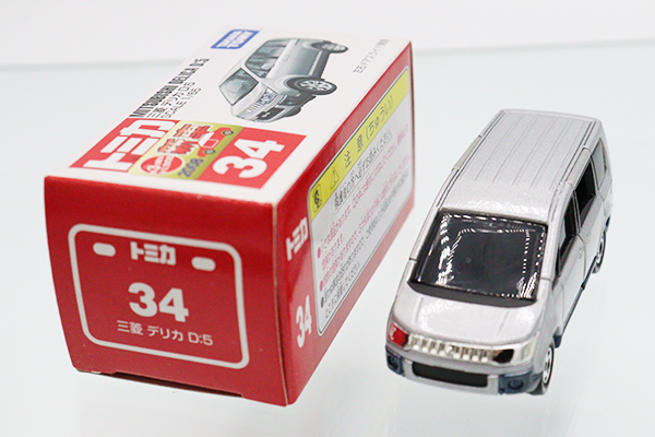 【廃盤品】トミカ 34 三菱 デリカ D:5他8台セット Amazon | トミカ №34 三菱 デリカD:5 (箱) | ミニカー・ダイ