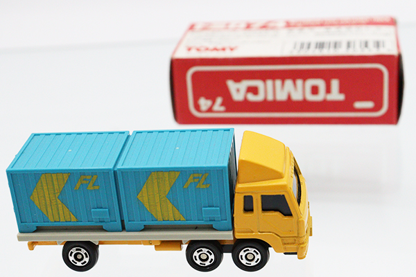 ミニカーショップ ケンボックス トミカ 赤箱(日本製)☆74☆三菱ふそう