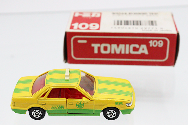 ミニカーショップ ケンボックス トミカ 赤箱(日本製)☆109☆日産ブルー