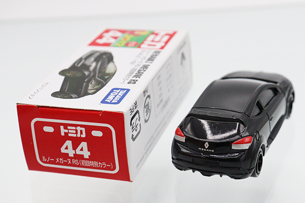 トミカ 44 ルノー メガーヌ RS (初回特別カラー) Amazon | トミカ No.44 ルノー メガーヌRS (箱) ※初回特別カラー
