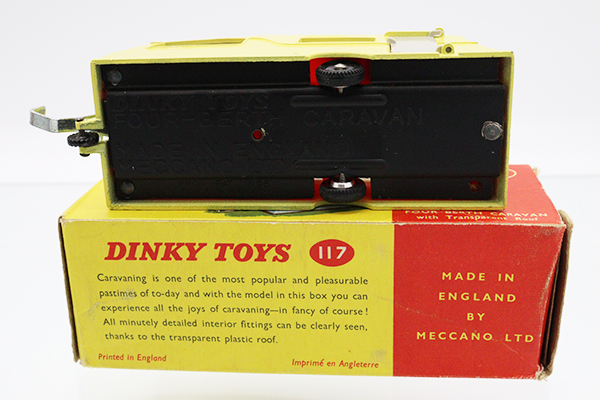 ミニカーショップ ケンボックス DINKY TOYS☆117☆FOUR-BERTH