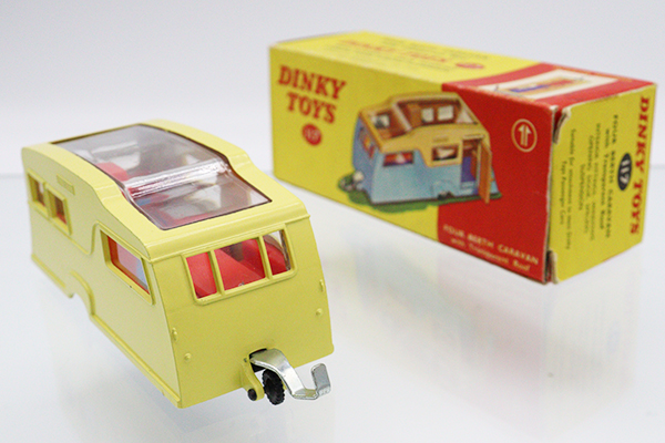DINKY TOYSなどのビンテージオートバイ,ミニカー4個セット ミニカーショップ ケンボックス DINKY TOYS☆117☆FOUR-BERTH