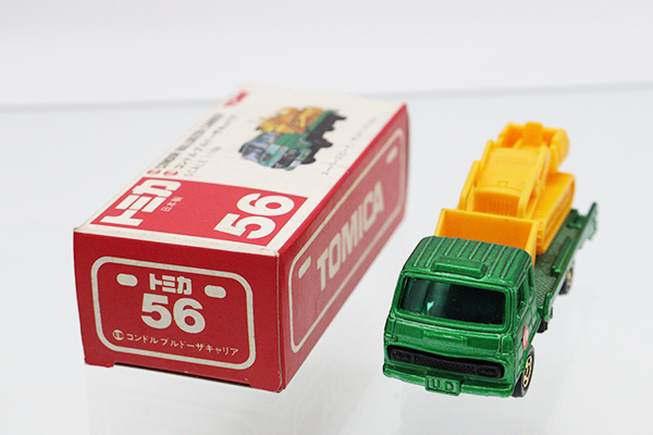 トミカ　赤箱