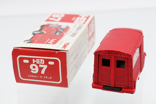 ミニカーショップ ケンボックス トミカ 赤箱(日本製)☆97