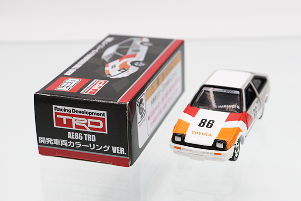トミカ AE86 TRD 開発車両カラーリング VER. Amazon | トミカ 1/60 トヨタ AE86 TRD 開発車両 カラーリング