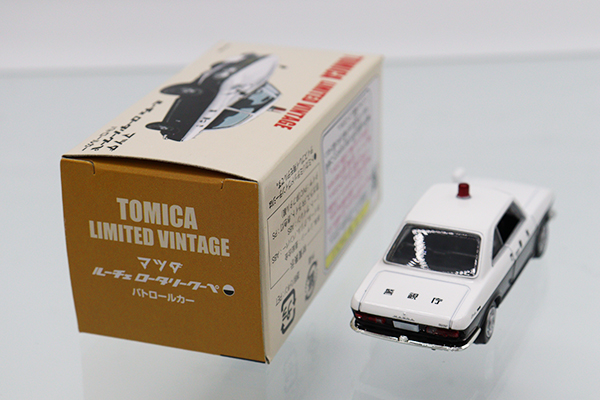 トミカリミテッドヴィンテージ　マツダルーチェロータリークーペ　パトカー LV-22a マツダルーチェ ロータリークーペ | 製品をさがす