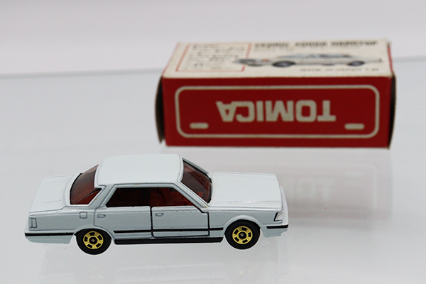 トミカ４ 87-4 NISSAN CEDRIC #トミカ #赤箱トミカ #赤箱 #多美卡#多美小