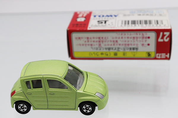 ミニカーショップ ケンボックス トミカ 赤箱☆27☆トヨタWill Vi(黄緑