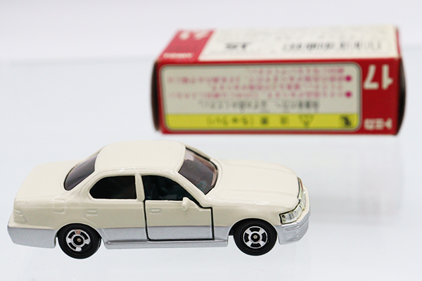 ミニカーショップ ケンボックス トミカ 赤箱☆17☆トヨタ