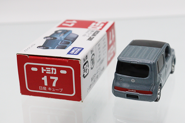 トミカ　赤箱