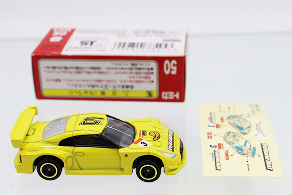 トミカ　レーシングミニカー5台　美品 ミニカーショップ ケンボックス トミカ 赤箱☆50☆日産GT-R