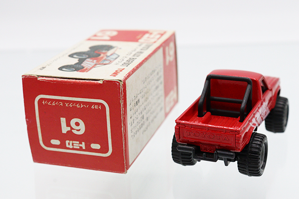 ミニカーショップ ケンボックス トミカ 赤箱(日本製)☆61