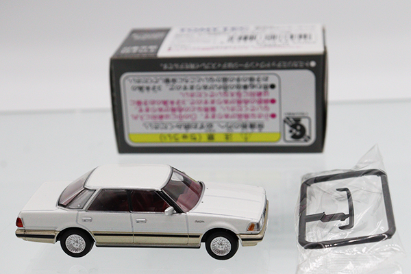 トミカ　TLV　ネオ