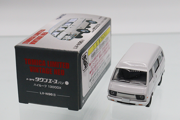 ミニカーショップ ケンボックス トミカリミテッドヴィンテージ