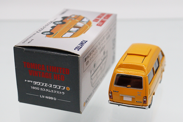 トミカ　TLV　ネオ