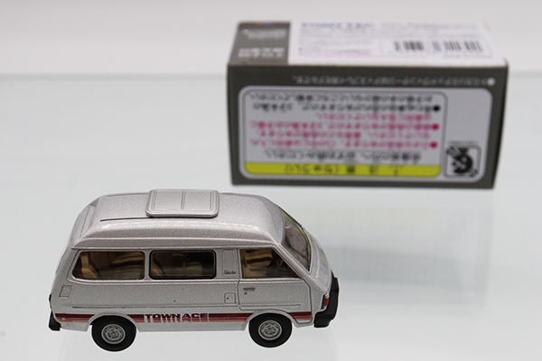トミカ　TLV　ネオ