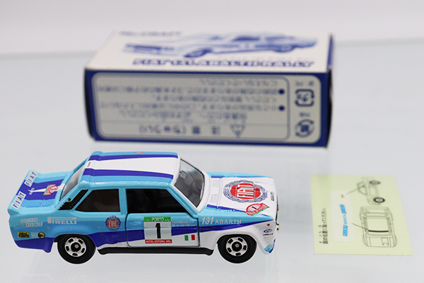 トミカアバルト131ラリーAlitalia仕様です。日本製ミスタークラフト特注。 トミカアバルト131ラリーAlitalia仕様です。日本製ミスター