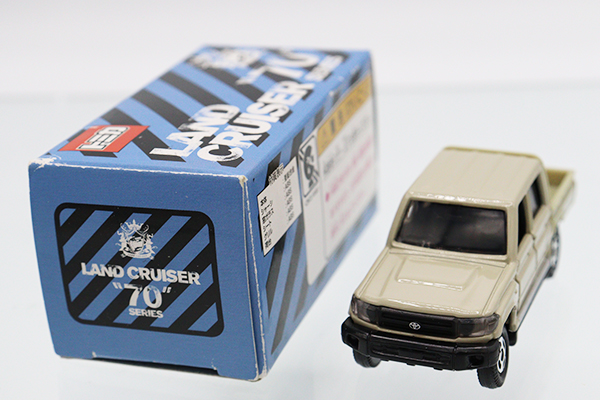 トヨタ - トヨタ ランドクルーザー70系 ミニカー※けんけん ミニカーショップ ケンボックス ディーラー特注 トヨタ