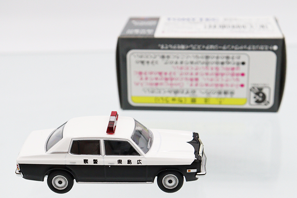 トミカ　TLV　ネオ