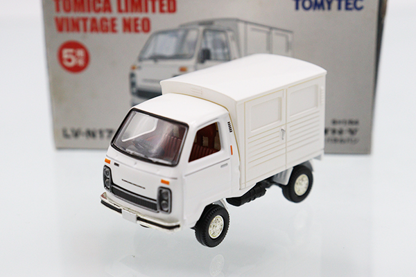 トミカ　TLV　ネオ