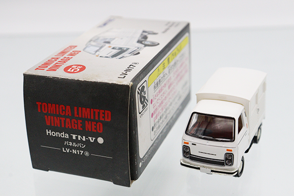 TOMICA LIMITED VINTAGE NEO LV-N17a 1/64] HONDA TN-V PANELVAN