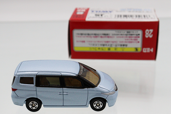 ミニカーショップ ケンボックス トミカ 赤箱☆28☆ホンダエリシオン