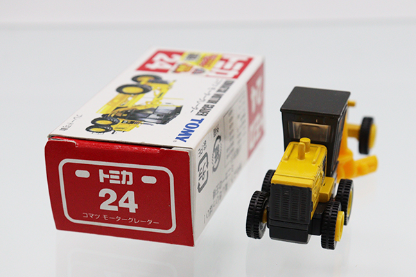 ミニカーショップ ケンボックス トミカ 赤箱☆24☆コマツモーター 