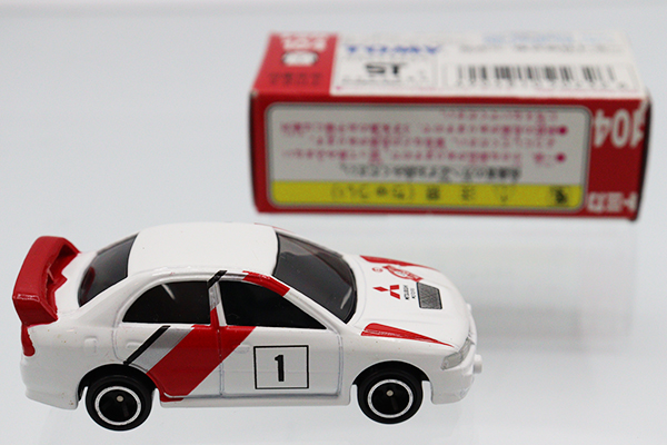 ミニカーショップ ケンボックス トミカ 赤箱☆104☆三菱ランサー
