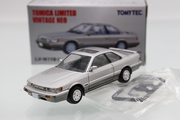 トミカ　TLV　ネオ
