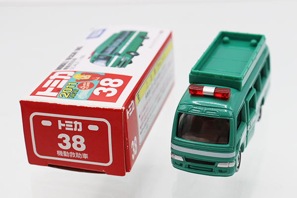 ミニカーショップ ケンボックス トミカ 赤箱☆38☆トヨタ