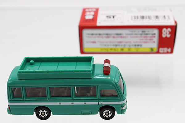 ミニカーショップ ケンボックス トミカ 赤箱☆38☆トヨタ