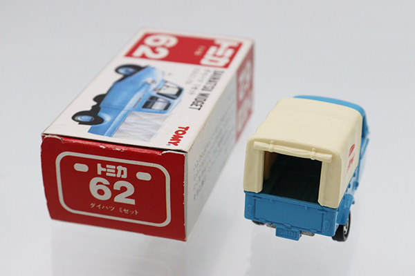 ミニカーショップ ケンボックス トミカ 赤箱(日本製)☆62