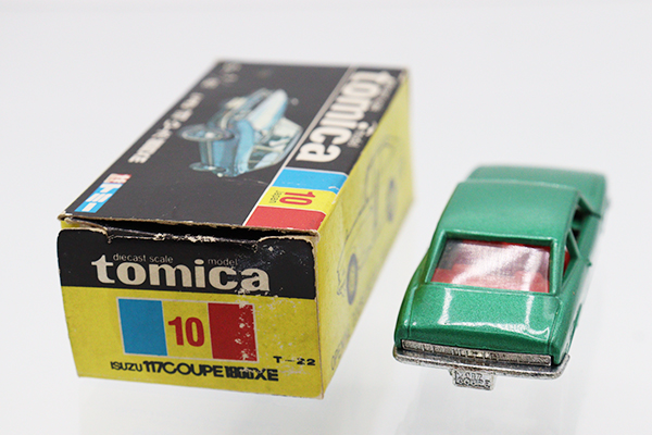 トミカ　黒箱　18ー1  いすづ117クーペ　日本製 トミカ 黒箱 18ー1 いすづ117クーペ 日本製 Amazon | トミカ 黒