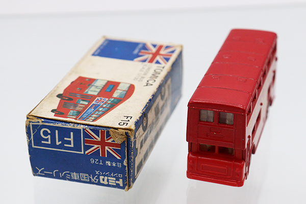 トミカ　青箱