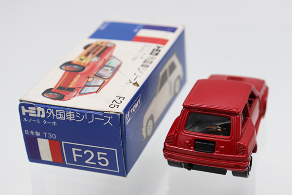 ミニカーショップ ケンボックス トミカ 青箱☆F25☆ルノー5 ターボ(赤