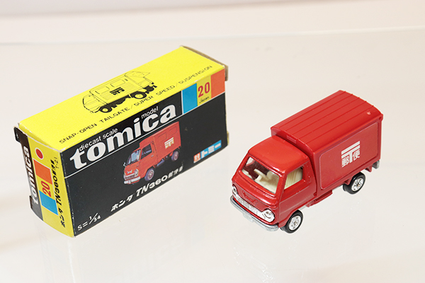 ミニカーショップ ケンボックス トミカ 黒箱☆20☆ホンダTN 360