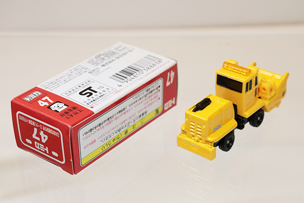 ミニカーショップ ケンボックス トミカ 赤箱☆47☆日本除雪製作所