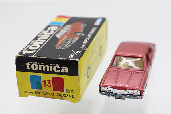 ミニカーショップ ケンボックス トミカ 黒箱☆13☆日産