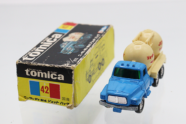 ミニカーショップ ケンボックス トミカ 黒箱☆42☆日産