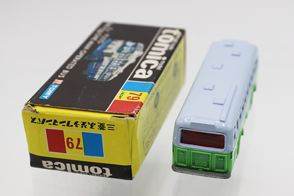 ミニカーショップ ケンボックス トミカ 黒箱☆79☆三菱ふそう