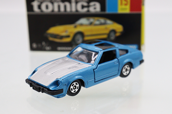 トミカ 昭和70年代 箱無し キメ細かい 日産 JAPAN
