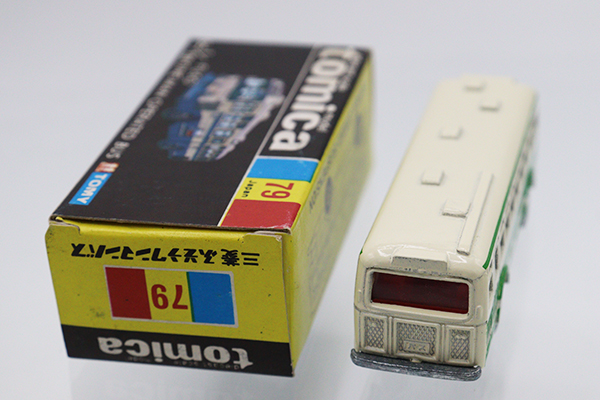 ミニカーショップ ケンボックス トミカ 黒箱☆79☆三菱ふそう