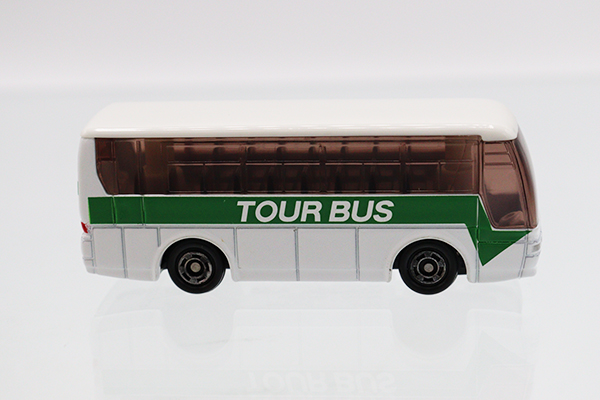 トミカ mt factory tour バス 三菱ふそうエアロクィーン 4台 mt factory tour トミカ バス 三菱ふそう エアロクィーン カモ井加工紙