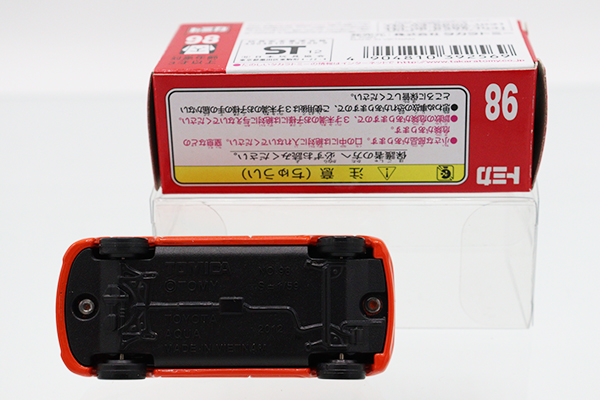 トミカ　赤箱