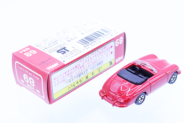 トミカ　赤箱