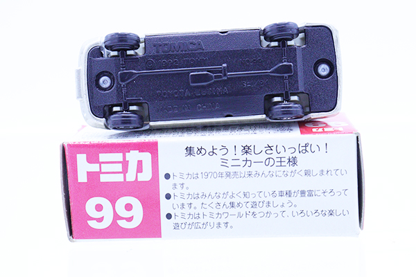 トミカ　赤箱